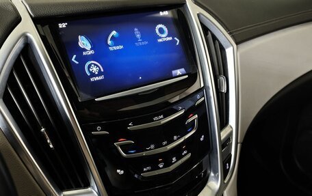 Cadillac SRX II рестайлинг, 2014 год, 1 359 000 рублей, 23 фотография