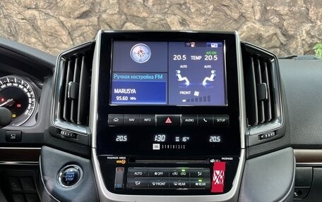 Toyota Land Cruiser 200, 2016 год, 5 198 000 рублей, 19 фотография