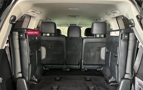 Toyota Land Cruiser 200, 2016 год, 5 198 000 рублей, 10 фотография