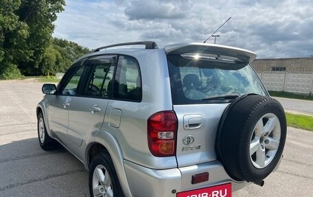 Toyota RAV4, 2003 год, 535 000 рублей, 3 фотография