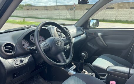 Toyota RAV4, 2003 год, 535 000 рублей, 10 фотография