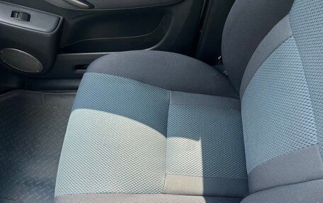 Toyota RAV4, 2003 год, 535 000 рублей, 17 фотография