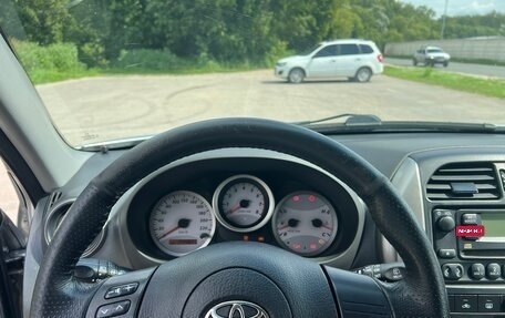 Toyota RAV4, 2003 год, 535 000 рублей, 14 фотография