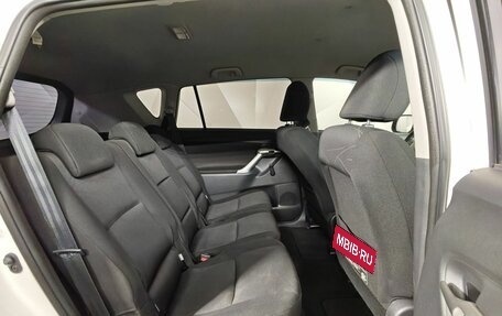 Toyota Verso I, 2012 год, 829 150 рублей, 15 фотография