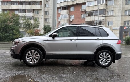 Volkswagen Tiguan II, 2021 год, 2 750 000 рублей, 2 фотография