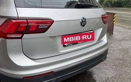 Volkswagen Tiguan II, 2021 год, 2 750 000 рублей, 3 фотография