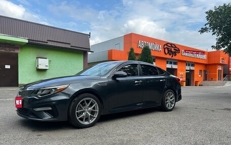 KIA Optima IV, 2019 год, 1 750 000 рублей, 1 фотография