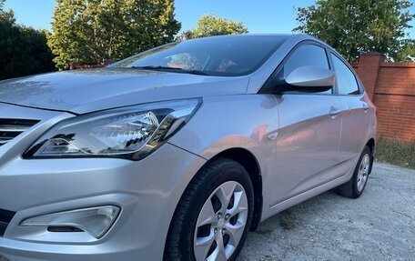 Hyundai Solaris II рестайлинг, 2016 год, 850 000 рублей, 7 фотография