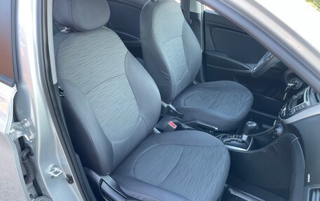Hyundai Solaris II рестайлинг, 2016 год, 850 000 рублей, 19 фотография