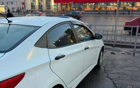 Hyundai Solaris II рестайлинг, 2016 год, 335 000 рублей, 11 фотография