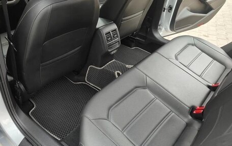 Volkswagen Passat B8 рестайлинг, 2018 год, 1 270 000 рублей, 9 фотография