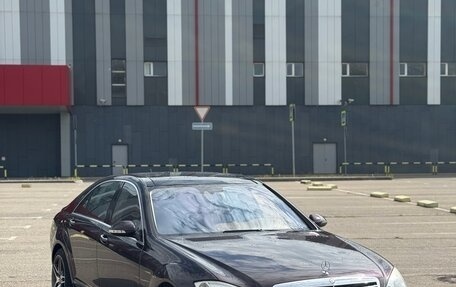 Mercedes-Benz S-Класс, 2007 год, 850 000 рублей, 3 фотография