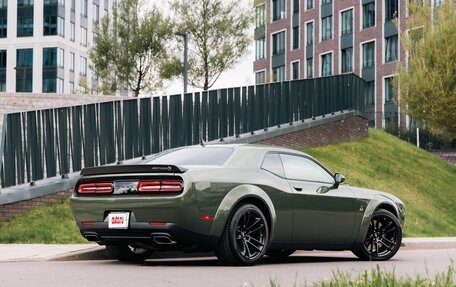 Dodge Challenger III рестайлинг 2, 2023 год, 14 500 000 рублей, 6 фотография