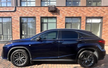 Lexus RX IV рестайлинг, 2016 год, 4 000 000 рублей, 3 фотография