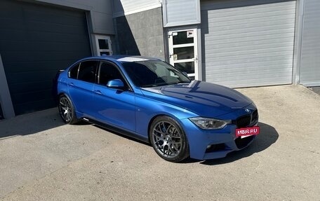 BMW 3 серия, 2014 год, 2 100 000 рублей, 3 фотография
