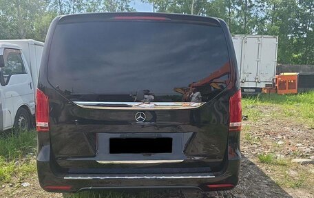 Mercedes-Benz V-Класс, 2024 год, 7 530 000 рублей, 6 фотография