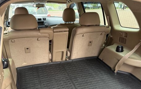 Toyota Highlander III, 2011 год, 1 800 000 рублей, 4 фотография