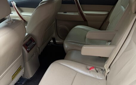 Toyota Highlander III, 2011 год, 1 800 000 рублей, 5 фотография