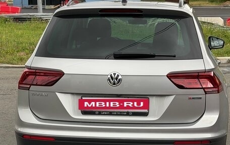 Volkswagen Tiguan II, 2020 год, 2 370 000 рублей, 6 фотография