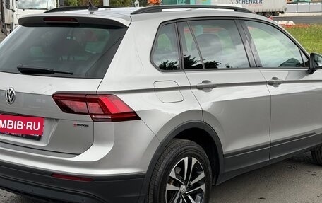 Volkswagen Tiguan II, 2020 год, 2 370 000 рублей, 5 фотография