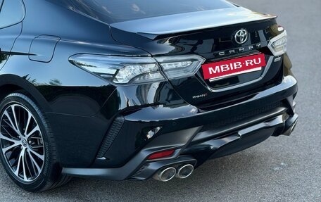 Toyota Camry, 2021 год, 3 950 000 рублей, 9 фотография