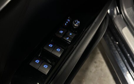 Toyota Camry, 2021 год, 3 950 000 рублей, 20 фотография