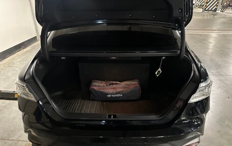 Toyota Camry, 2021 год, 3 950 000 рублей, 21 фотография