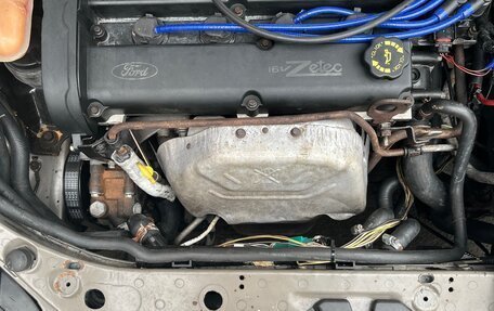 Ford Focus IV, 2003 год, 7 фотография