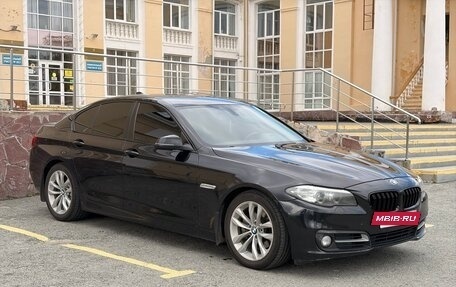 BMW 5 серия, 2013 год, 1 800 000 рублей, 2 фотография