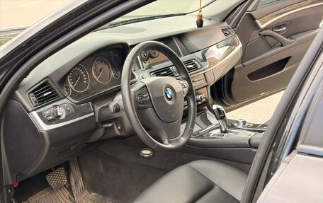 BMW 5 серия, 2013 год, 1 800 000 рублей, 12 фотография