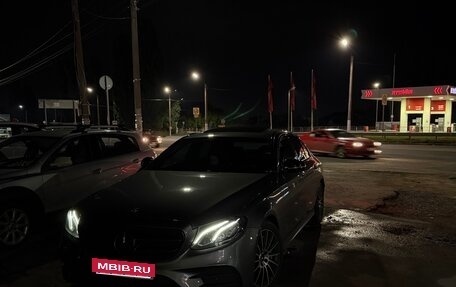 Mercedes-Benz E-Класс, 2017 год, 3 150 000 рублей, 3 фотография