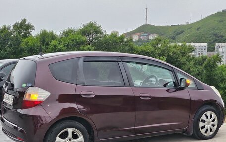 Honda Fit III, 2010 год, 635 000 рублей, 3 фотография