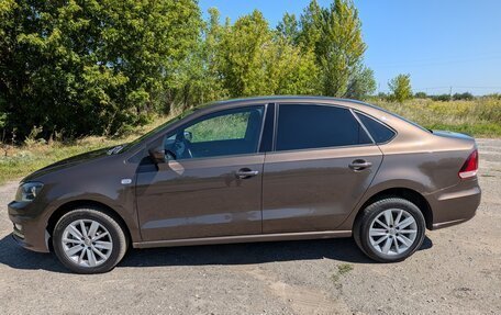 Volkswagen Polo VI (EU Market), 2015 год, 1 100 000 рублей, 2 фотография