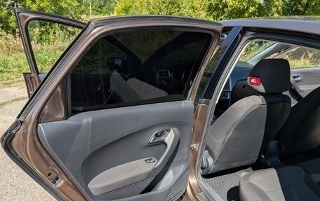 Volkswagen Polo VI (EU Market), 2015 год, 1 100 000 рублей, 22 фотография