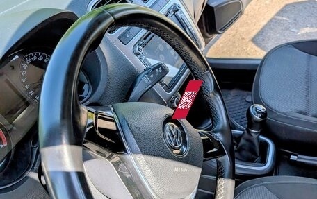 Volkswagen Polo VI (EU Market), 2015 год, 1 100 000 рублей, 24 фотография