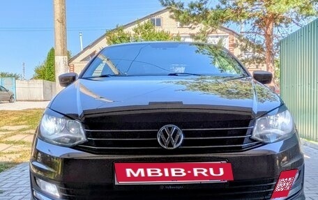 Volkswagen Polo VI (EU Market), 2015 год, 1 100 000 рублей, 40 фотография