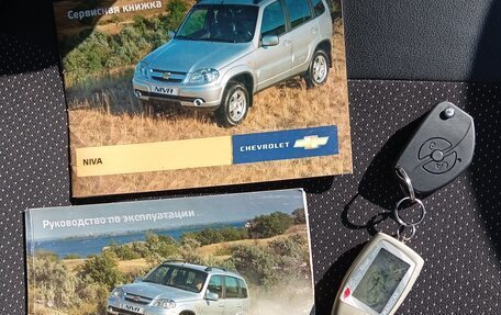 Chevrolet Niva I рестайлинг, 2010 год, 520 000 рублей, 11 фотография