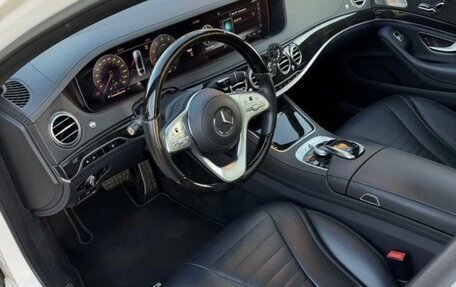Mercedes-Benz S-Класс, 2019 год, 6 550 000 рублей, 10 фотография
