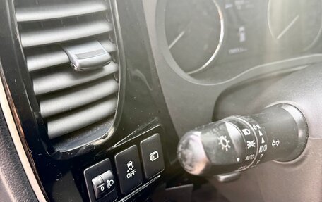 Mitsubishi Outlander III рестайлинг 3, 2018 год, 1 650 000 рублей, 16 фотография