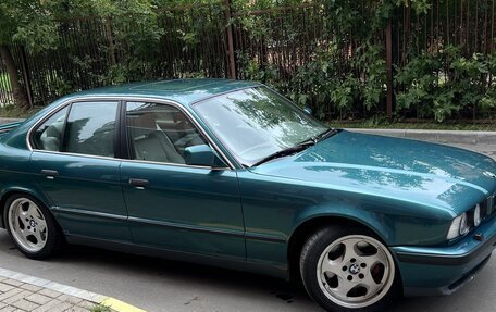 BMW M5, 1993 год, 12 000 000 рублей, 2 фотография