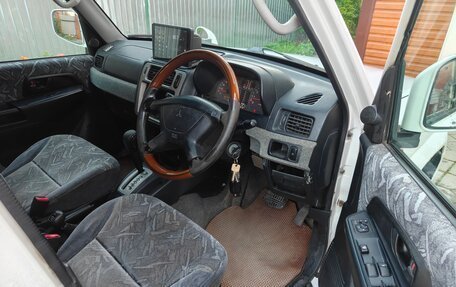 Mitsubishi Pajero iO, 1999 год, 380 000 рублей, 9 фотография