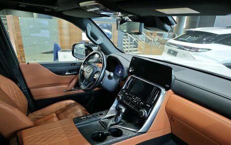Lexus LX, 2022 год, 14 500 000 рублей, 17 фотография