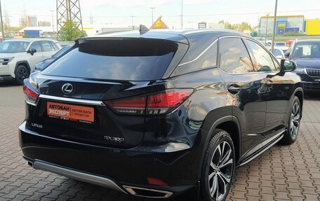 Lexus RX IV рестайлинг, 2022 год, 6 300 000 рублей, 4 фотография