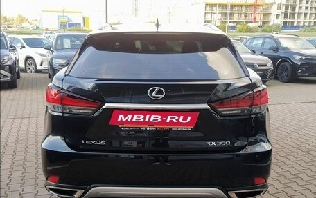 Lexus RX IV рестайлинг, 2022 год, 6 300 000 рублей, 5 фотография