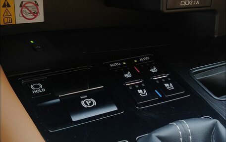 Lexus RX IV рестайлинг, 2022 год, 6 300 000 рублей, 18 фотография