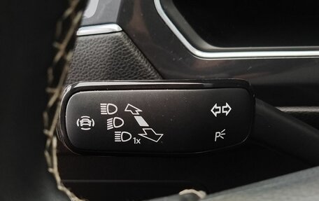 Volkswagen Tiguan II, 2021 год, 3 600 000 рублей, 15 фотография