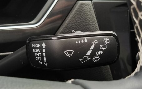 Volkswagen Tiguan II, 2021 год, 3 600 000 рублей, 14 фотография