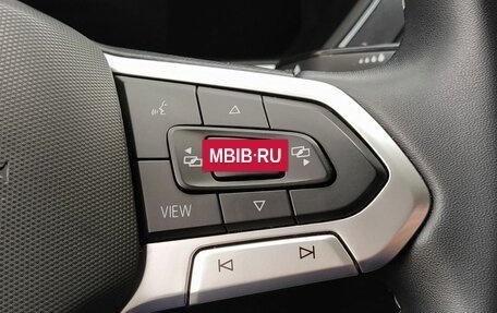 Volkswagen Tiguan II, 2021 год, 3 600 000 рублей, 13 фотография