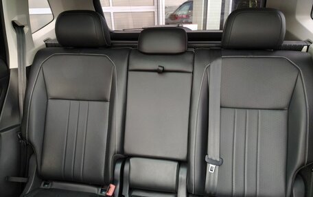 Volkswagen Tiguan II, 2021 год, 3 600 000 рублей, 25 фотография
