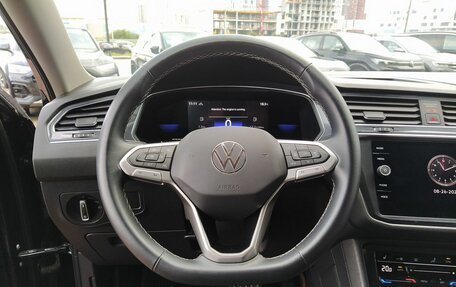 Volkswagen Tiguan II, 2021 год, 3 600 000 рублей, 27 фотография